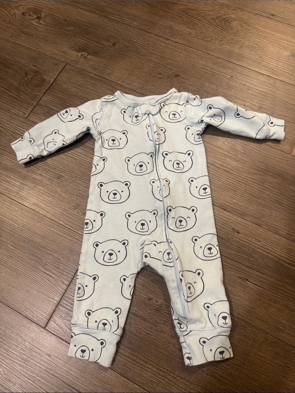 Bundle of 4 Carter's Baby Boy One-Piece Lot. 6 months. GUC!๐ - Picture 8 of 11